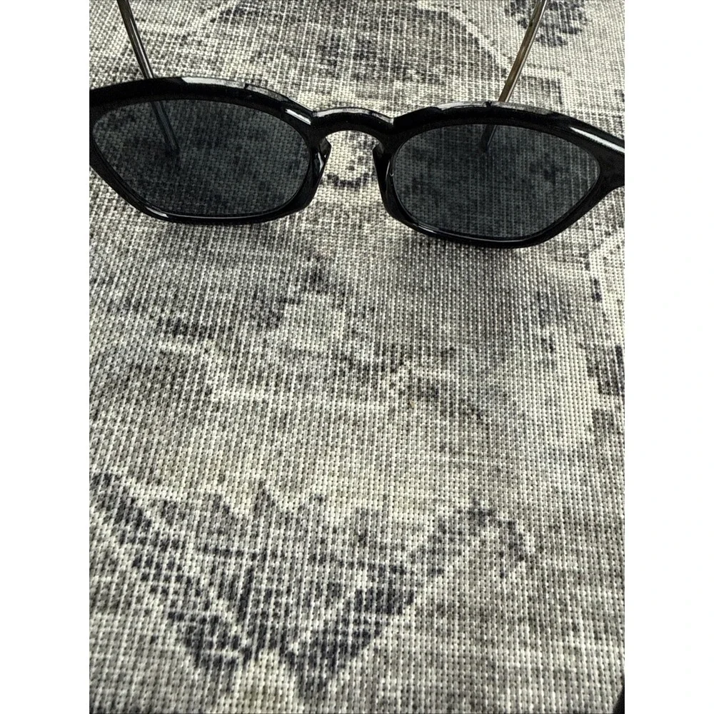 Set Of 2 +1.60  Reading Sunglasses Set Includes 2 Pairs - Black & Tortoise Shell